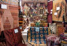 Wall to wall carpeting vs. carpet tiles